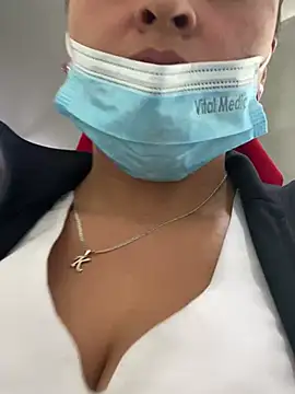 Snapshot of Keittly_ chatting on 01/18/25, 07:15 Keittly online show from 01/18/25, 07:15