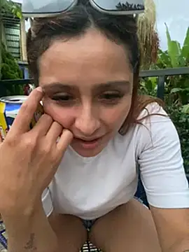 Snapshot of Keittly_ chatting on 02/25/25, 07:09 Keittly online show from 02/25/25, 07:09