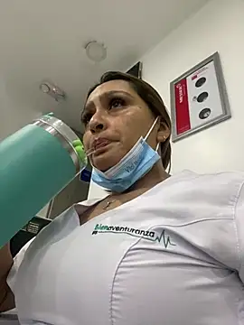 Snapshot of Keittly_ chatting on 03/06/25, 08:37 Keittly online show from 03/06/25, 08:37