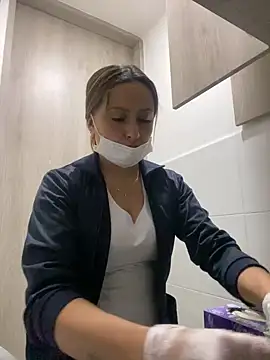 Snapshot of Keittly_ chatting on 03/08/25, 05:33 Keittly online show from 03/08/25, 05:33