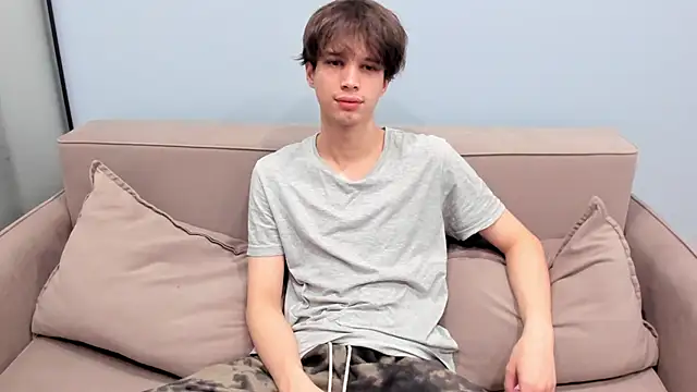 Snapshot of Im_Shine_Guy chatting on 11/27/25, 10:34 Im Shine Guy online show from 11/27/25, 10:34