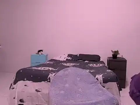 isabella tasty25 online show from 11/27/25, 04:09