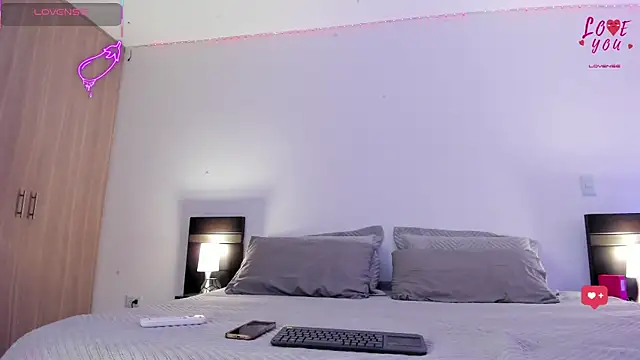 AndreaVelasco online show from 02/07/26, 09:07