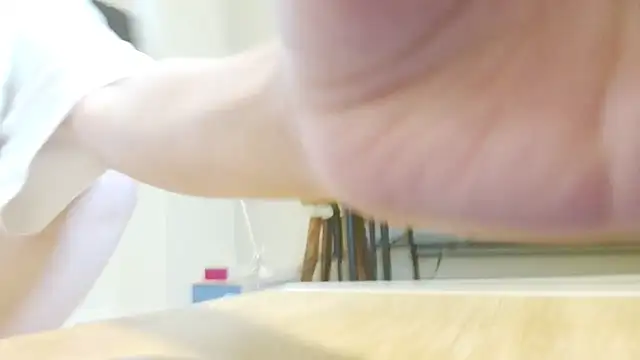 Snapshot of _hina_chan_ chatting on 12/15/25, 01:48 hina chan online show from 12/15/25, 01:48