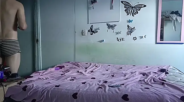 luxandracon23 online show from 02/23/25, 09:26