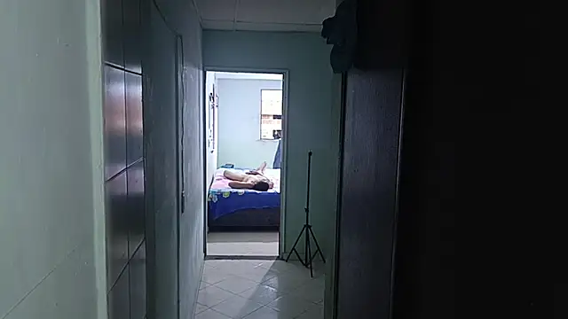 luxandracon23 online show from 02/24/25, 11:21