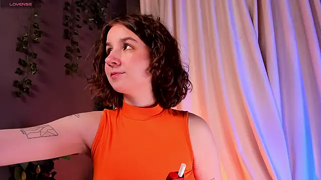 Snapshot of mind_game chatting on 03/23/25, 07:42 mind game online show from 03/23/25, 07:42