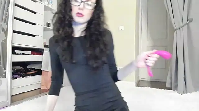 Baby Jewel online show from 10/30/25, 11:11