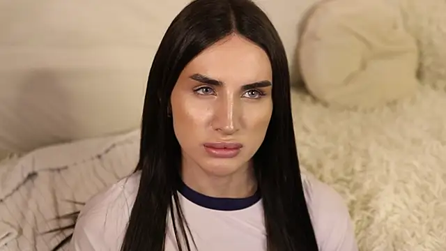 Kim Oberlin  online show from 01/08/25, 02:46