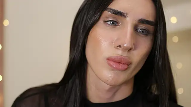 Kim Oberlin  online show from 01/31/25, 03:44