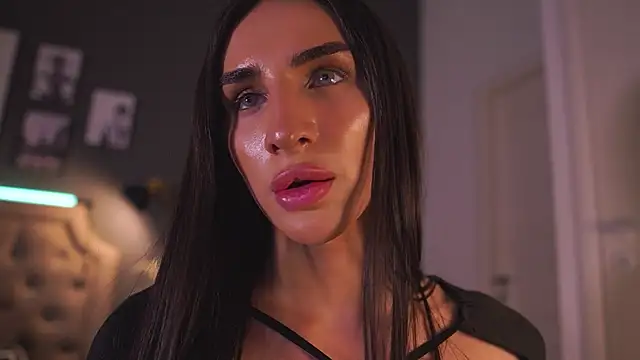 Kim Oberlin  online show from 02/05/25, 02:05