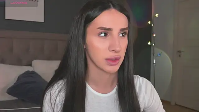 Kim Oberlin  online show from 12/01/25, 11:04