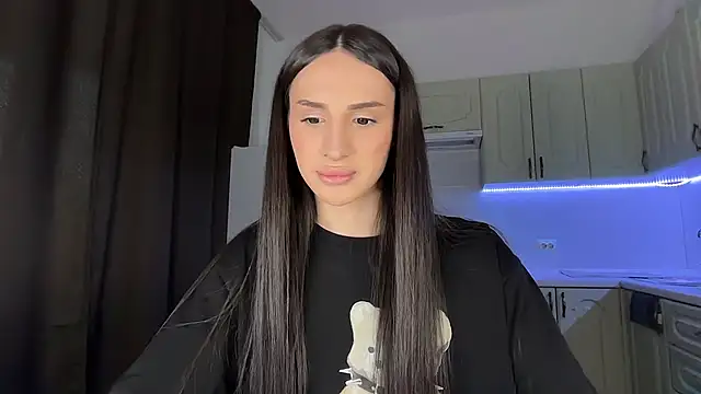 Kim Oberlin  online show from 02/28/26, 01:12