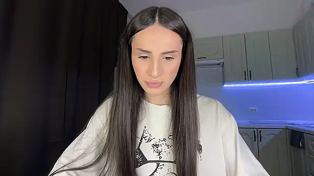 Kim Oberlin  online show from 03/19/26, 04:22