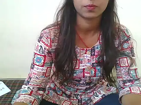 Lunaxx001 online show from 03/20/25, 05:46