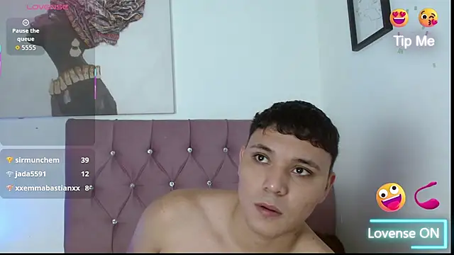 couple lovelyds online show from 10/14/25, 08:42