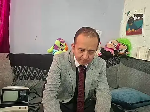 yazforeSolo online show from 09/12/25, 03:01