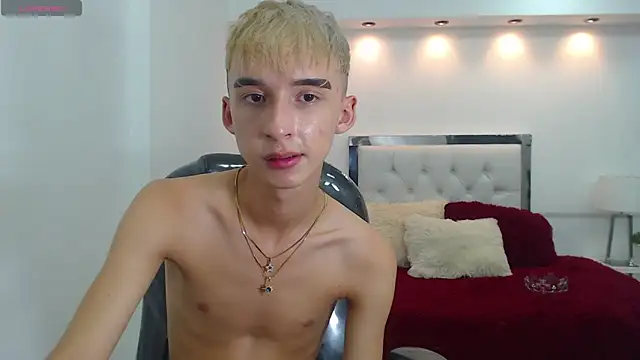 hot starboy online show from 03/18/25, 08:37
