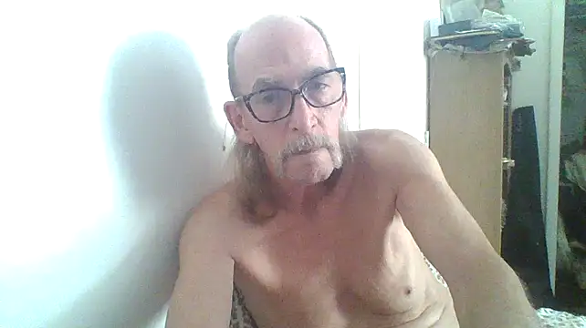friendlychat1 online show from 09/29/25, 06:13