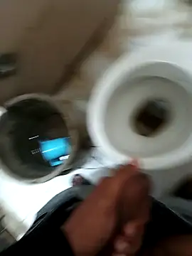 Snapshot of BrownPrez chatting on 12/07/24, 06:21 BrownPrez online show from 12/07/24, 06:21