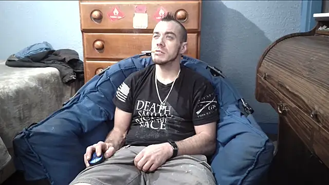 ScubaStevex online show from 12/06/24, 10:49