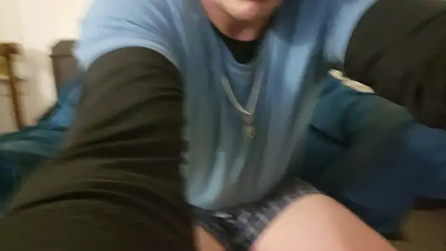 ScubaStevex online show from 12/22/24, 08:49