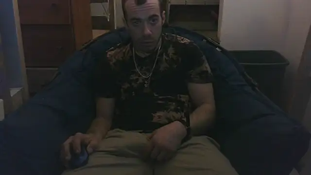 ScubaStevex online show from 02/06/25, 06:51