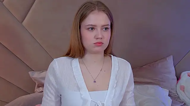 SelinSwarovski online show from 12/03/25, 05:11