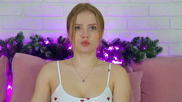 SelinSwarovski online show from 12/16/25, 06:13