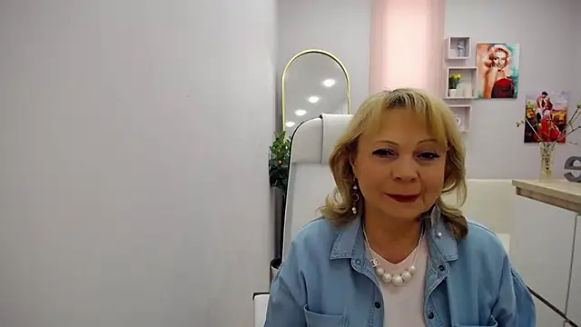 Milla Cutie18 online show from 04/10/26, 05:01