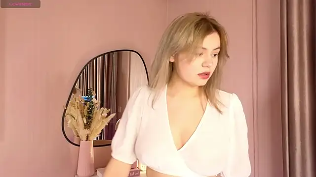 Maybe Baby  online show from 12/08/24, 08:09