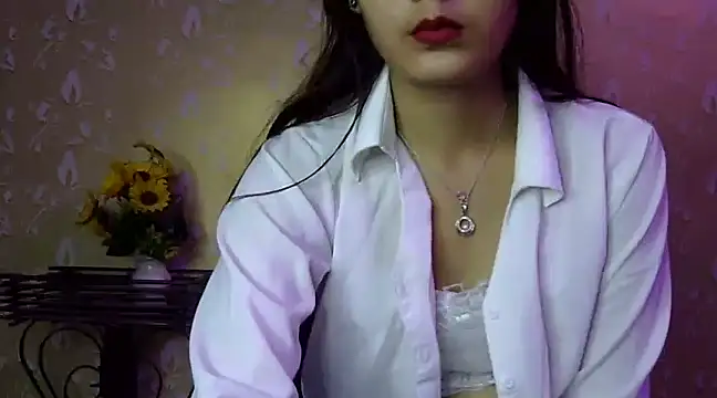 Snapshot of sonam_love- chatting on 01/04/25, 12:59 sonam love- online show from 01/04/25, 12:59