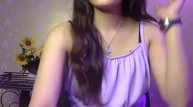 Snapshot of sonam_love- chatting on 01/18/25, 08:51 sonam love- online show from 01/18/25, 08:51