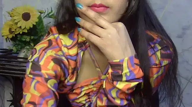 Snapshot of sonam_love- chatting on 03/06/25, 05:22 sonam love- online show from 03/06/25, 05:22