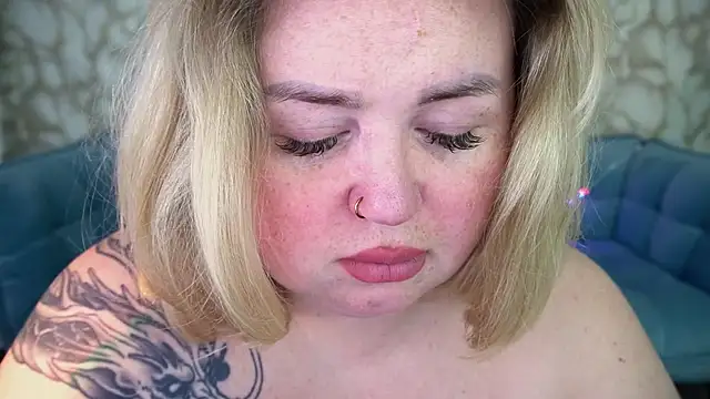 ZaraReignn online show from 03/20/26, 08:46