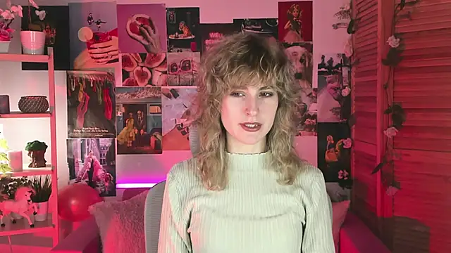 LuxRayi online show from 01/08/25, 03:07