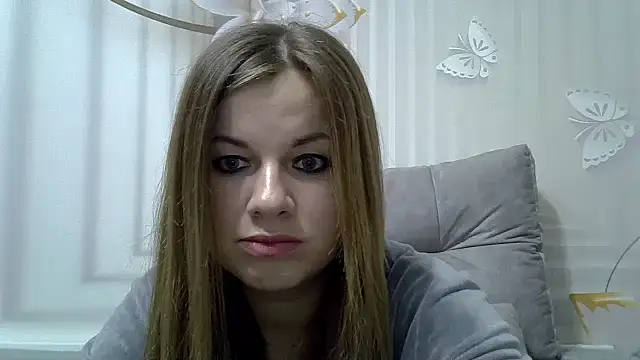 Snapshot of TinaFun4u chatting on 01/06/25, 09:22 TinaFun4u online show from 01/06/25, 09:22