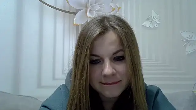 Snapshot of TinaFun4u chatting on 01/14/25, 12:43 TinaFun4u online show from 01/14/25, 12:43