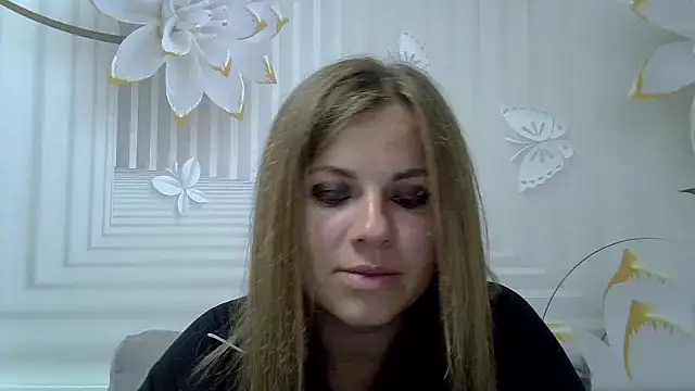 Snapshot of TinaFun4u chatting on 09/20/25, 07:15 TinaFun4u online show from 09/20/25, 07:15