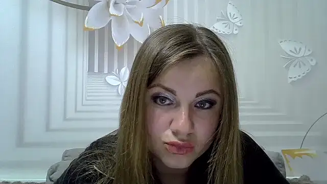 TinaFun4u online show from 04/23/26, 07:38