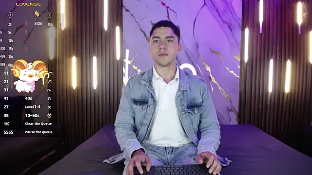 LiamNovak online show from 11/22/25, 12:15