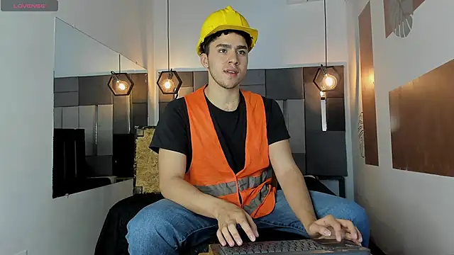 LiamNovak online show from 03/06/26, 12:01