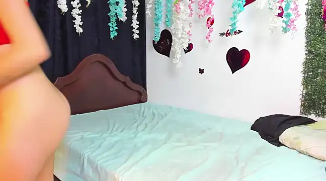 kattyandtom2 online show from 02/12/25, 10:14