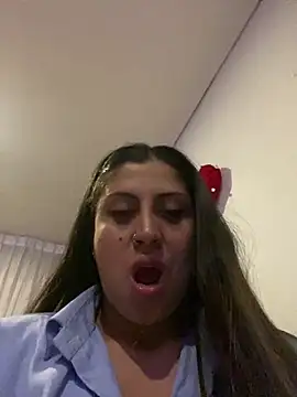 girl anni online show from 03/22/25, 02:16