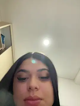 Snapshot of alissonfernandez_ chatting on 01/17/25, 03:01 alissonfernandez  online show from 01/17/25, 03:01