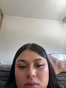 Snapshot of alissonfernandez_ chatting on 01/18/25, 05:59 alissonfernandez  online show from 01/18/25, 05:59