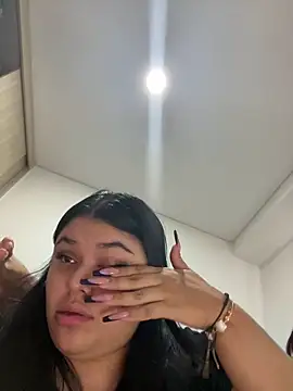 Snapshot of alissonfernandez_ chatting on 02/27/25, 09:47 alissonfernandez  online show from 02/27/25, 09:47