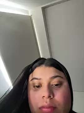 Snapshot of alissonfernandez_ chatting on 03/20/25, 12:53 alissonfernandez  online show from 03/20/25, 12:53