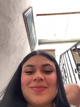 alissonfernandez  online show from 05/20/26, 07:20
