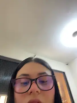 alissonfernandez  online show from 07/20/26, 04:09